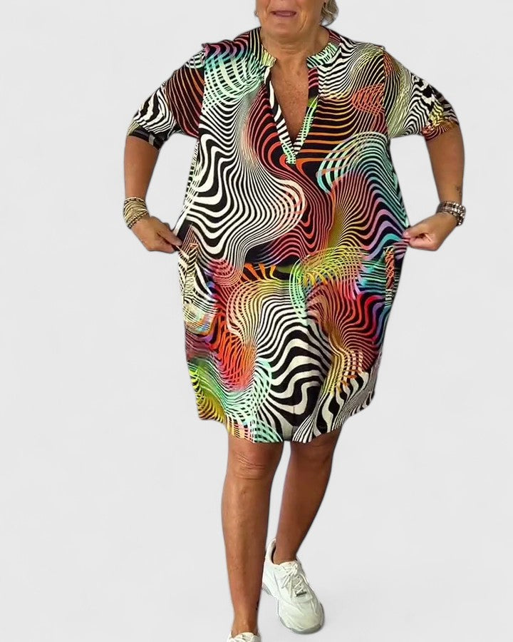 הלינאה - שמלת צווארון וי מעודנת