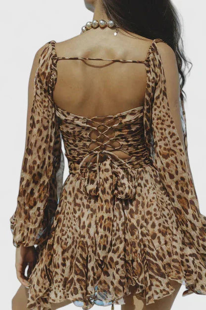 אנזריה - שמלה מתוחכמת