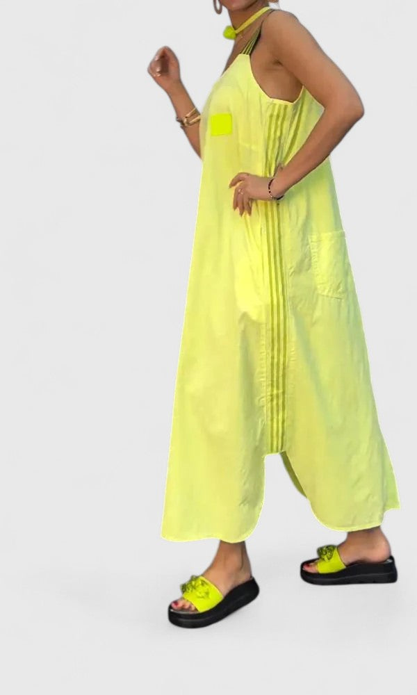 פנדורה - שמלת סוספנדר אלגנטית